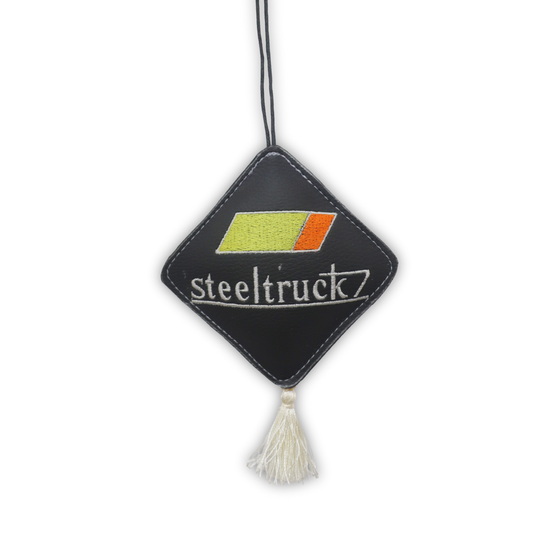 Декоративная подушка-кисточка SteelTruck