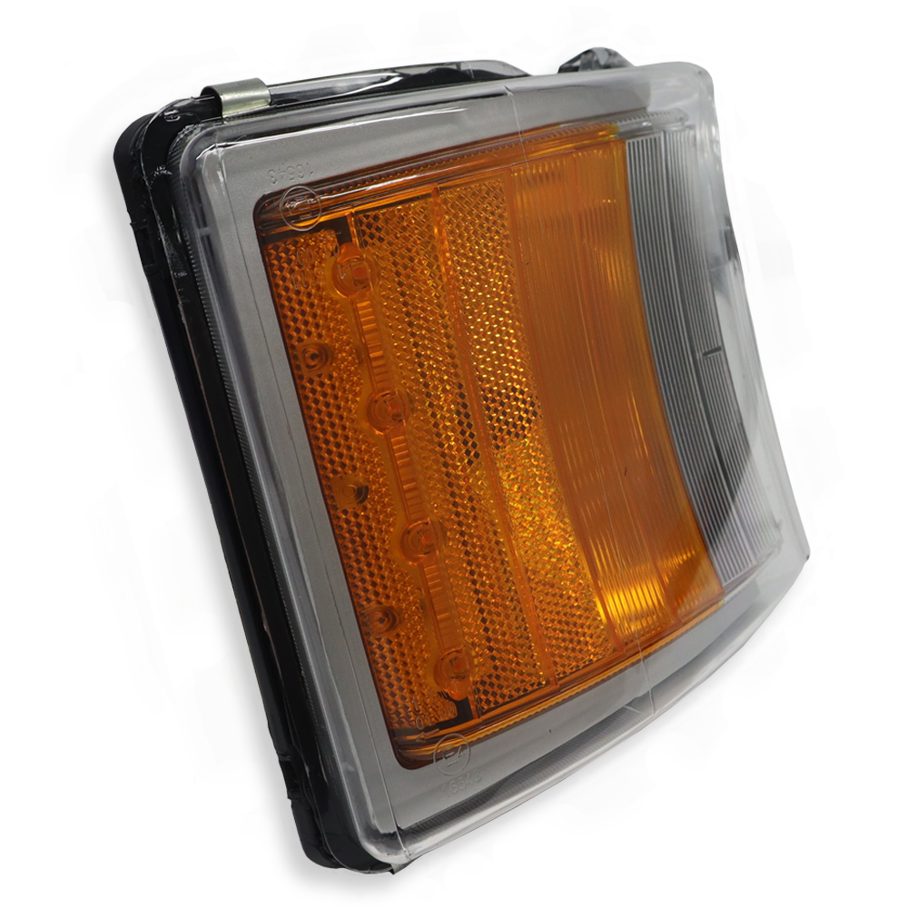 Указатель поворота с ходовыми огнями и габаритом SCANIA (2014+) P-G-R , левый-правый (Auger) Указатель поворота с ходовыми огнями и габаритом SCANIA (2014+) P-G-R , левый-правый (Auger)