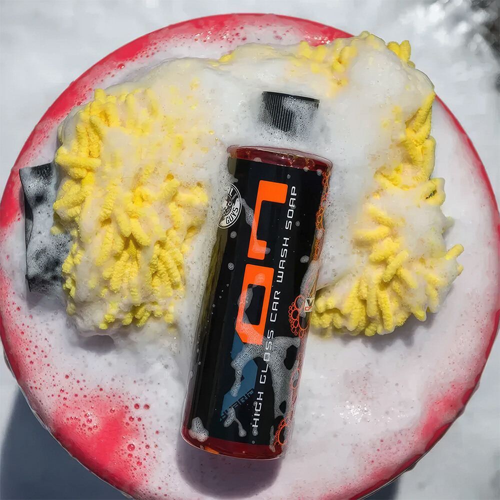 Автошампунь с эффектом оптического блеска Hybrid V07 Optical Select High Suds and Brilliant Shine Car Wash Soap - 1893мл Автошампунь с эффектом оптического блеска Hybrid V07 Optical Select High Suds and Brilliant Shine Car Wash Soap - 1893мл