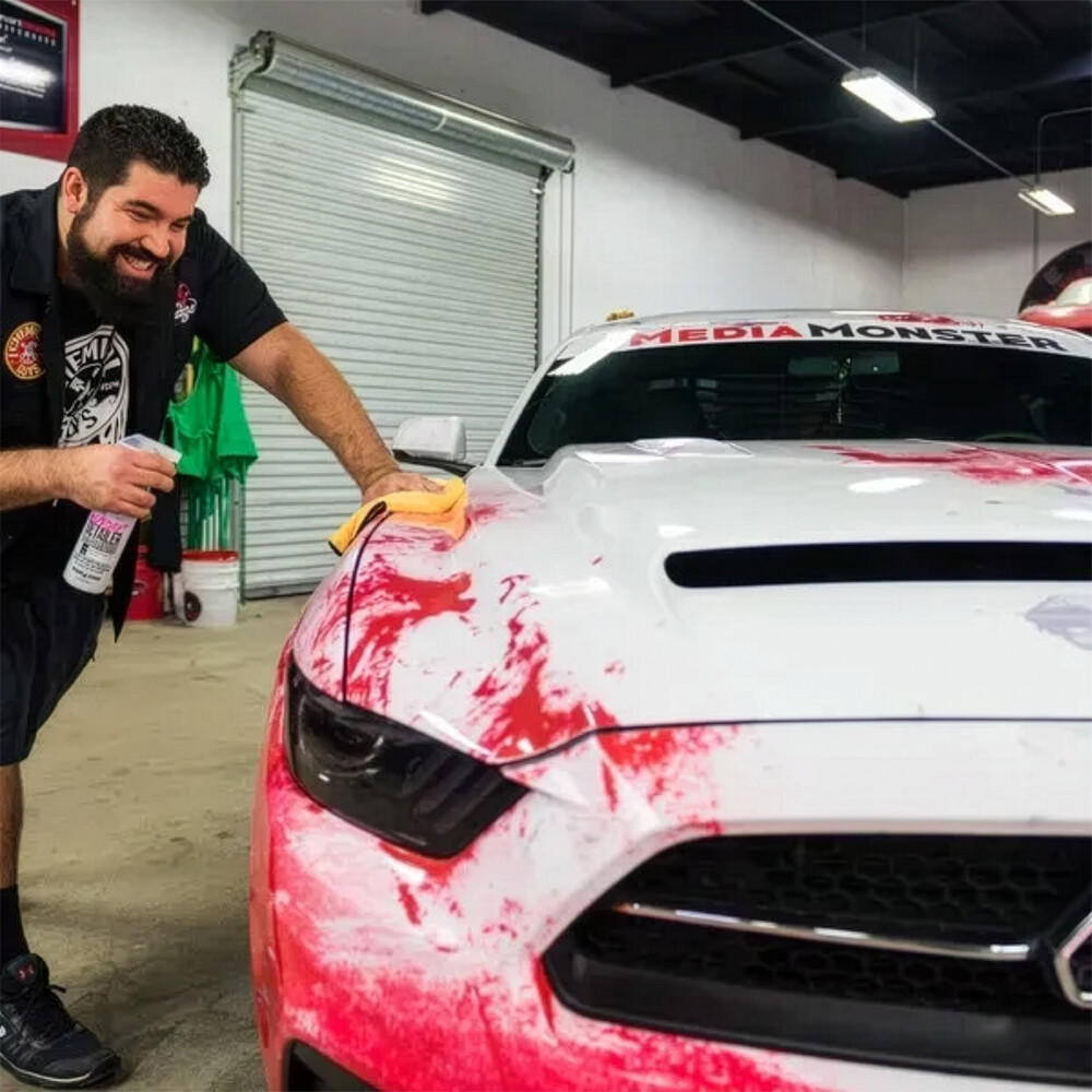 Средство по уходу за цветными и прозрачными виниловыми и полиуретановыми пленками Wrap Detailer Unique Quick Detailer & Protectant For Vinyl - 473мл Средство по уходу за цветными и прозрачными виниловыми и полиуретановыми пленками Wrap Detailer Unique Quick Detailer & Protectant For Vinyl - 473мл