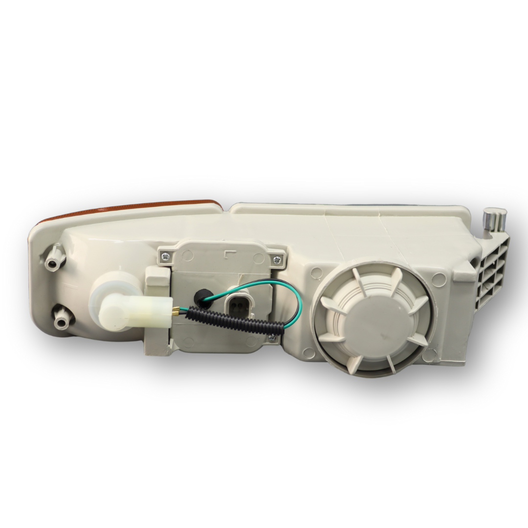 Фара противотуманная MAN TGA, TGL I, TGM I, TGS I, TGX I, L2000, LION'S (1993-) H4, PY21W, с жёлтым поворотником, левая (C.F.BERG)