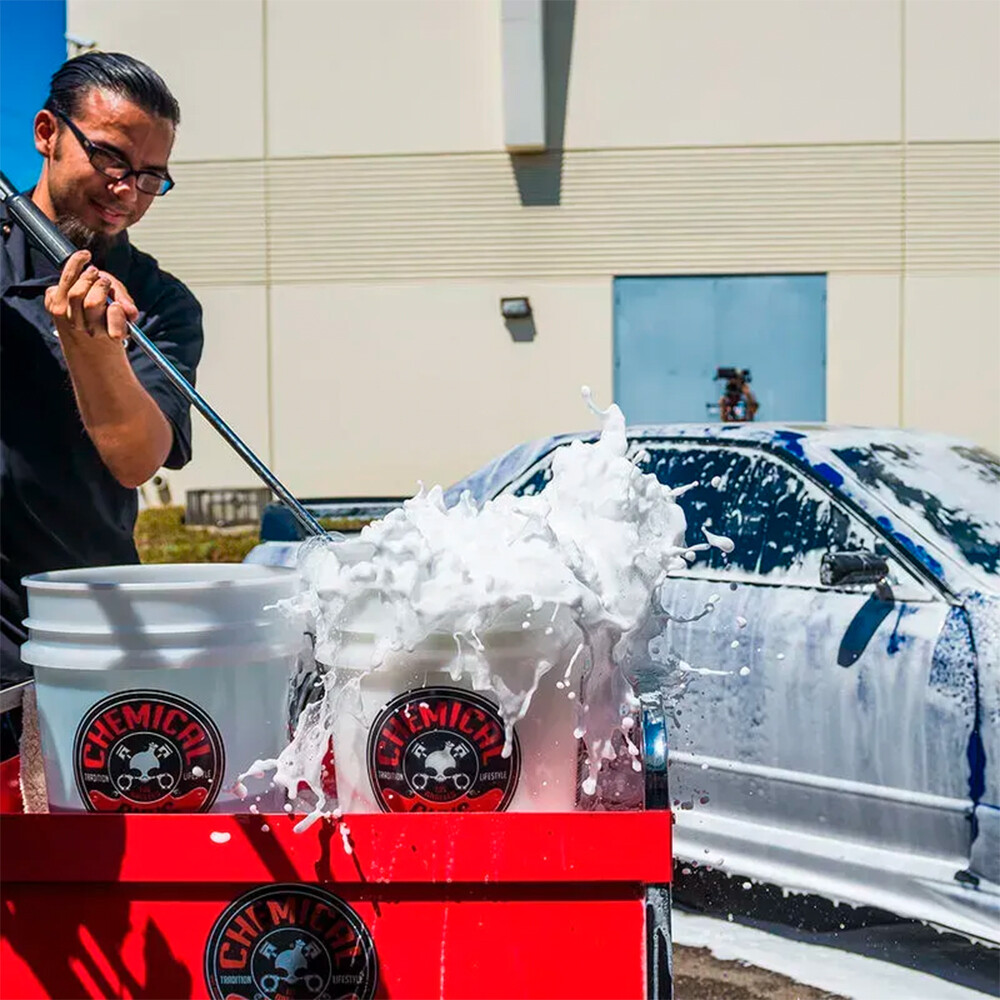 Автошампунь супер пена с усилителем блеска - свежая вишня Maxi Suds II - 473мл Автошампунь супер пена с усилителем блеска - свежая вишня Maxi Suds II - 473мл