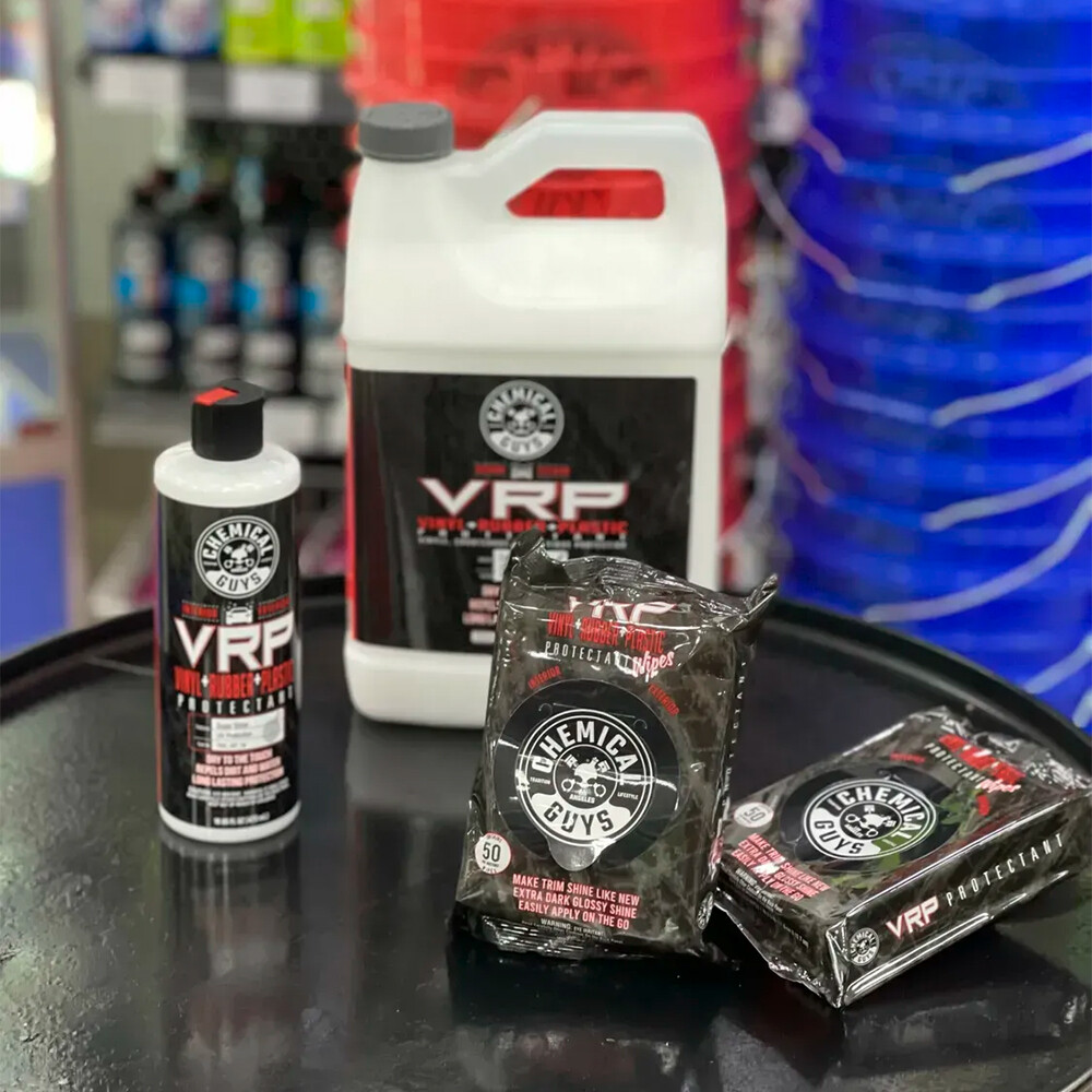 Поліроль для пластика, гуми і вінілу VRP Vinyl, Rubber, Plastic Shine and Protectant - 3785 мл Поліроль для пластика, гуми і вінілу VRP Vinyl, Rubber, Plastic Shine and Protectant - 3785 мл