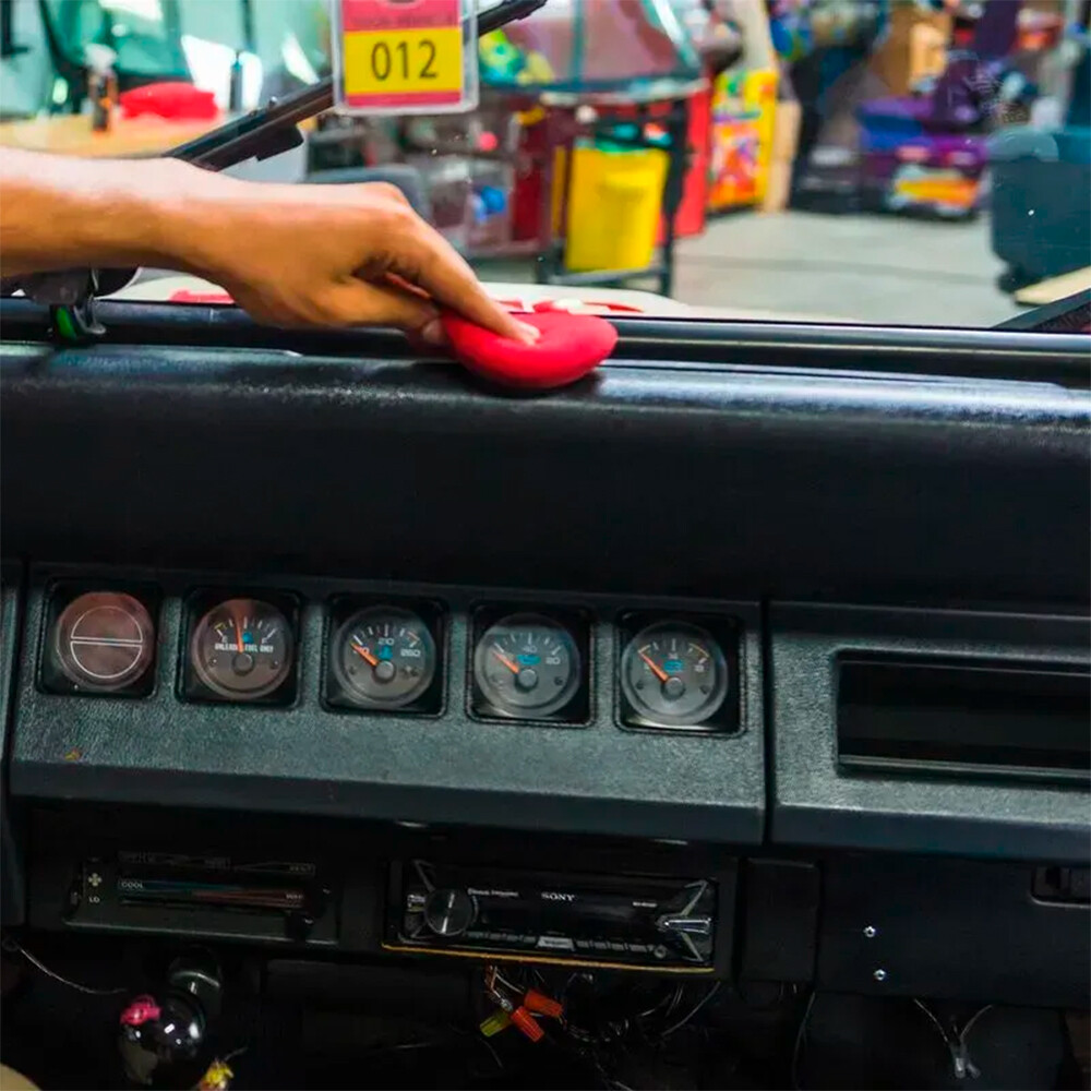 Аппликатор красный поролоновый c закругленными краями Wax & Dressing Ufo Applicator Аппликатор красный поролоновый c закругленными краями Wax & Dressing Ufo Applicator