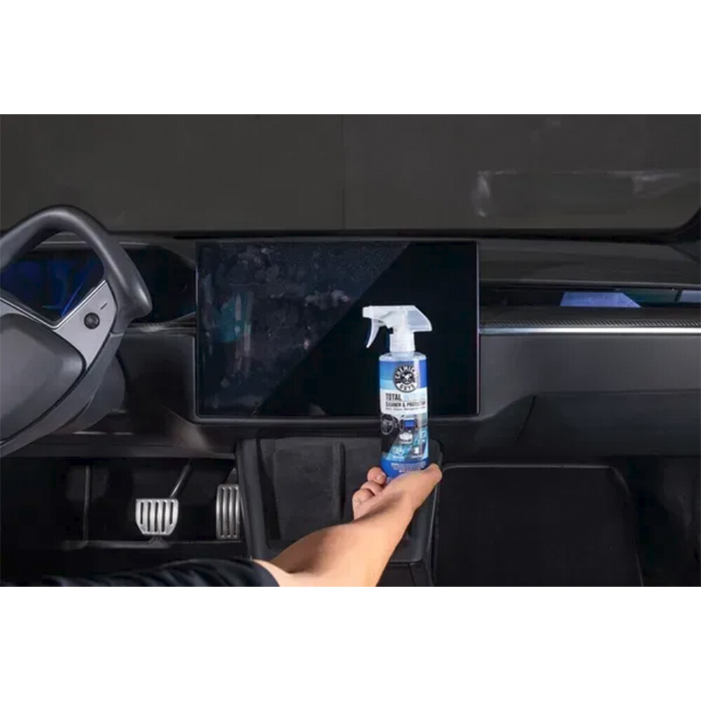 Набор для чистки и защиты тканевого салона Fabric Interior Clean & Protect Kit Набор для чистки и защиты тканевого салона Fabric Interior Clean & Protect Kit