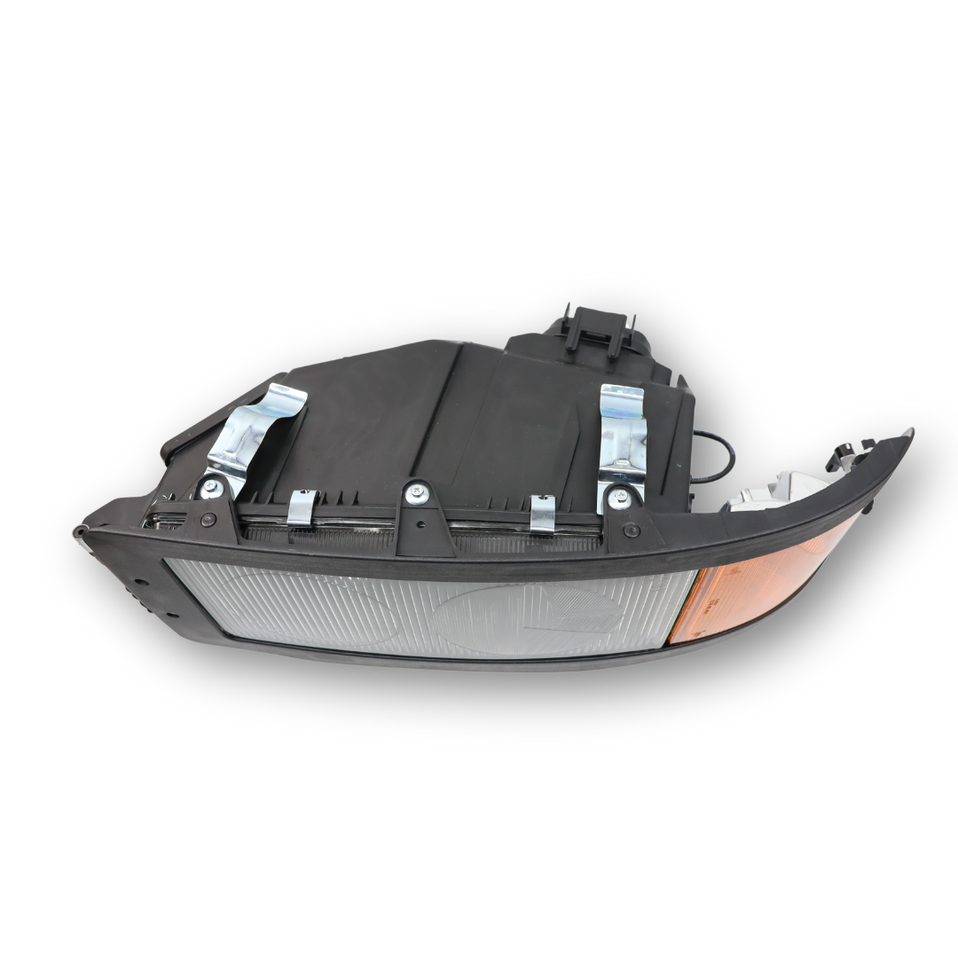 Фара MAN F 2000 (1996-2000)  левая (AYFAR)