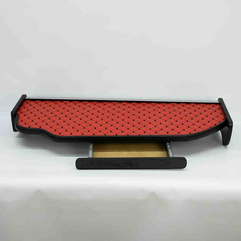 Полка кабины длинная MAN TGS красная\ST- Экокожа стёжка\ Полка кабины длинная MAN TGS красная\ST- Экокожа стёжка\