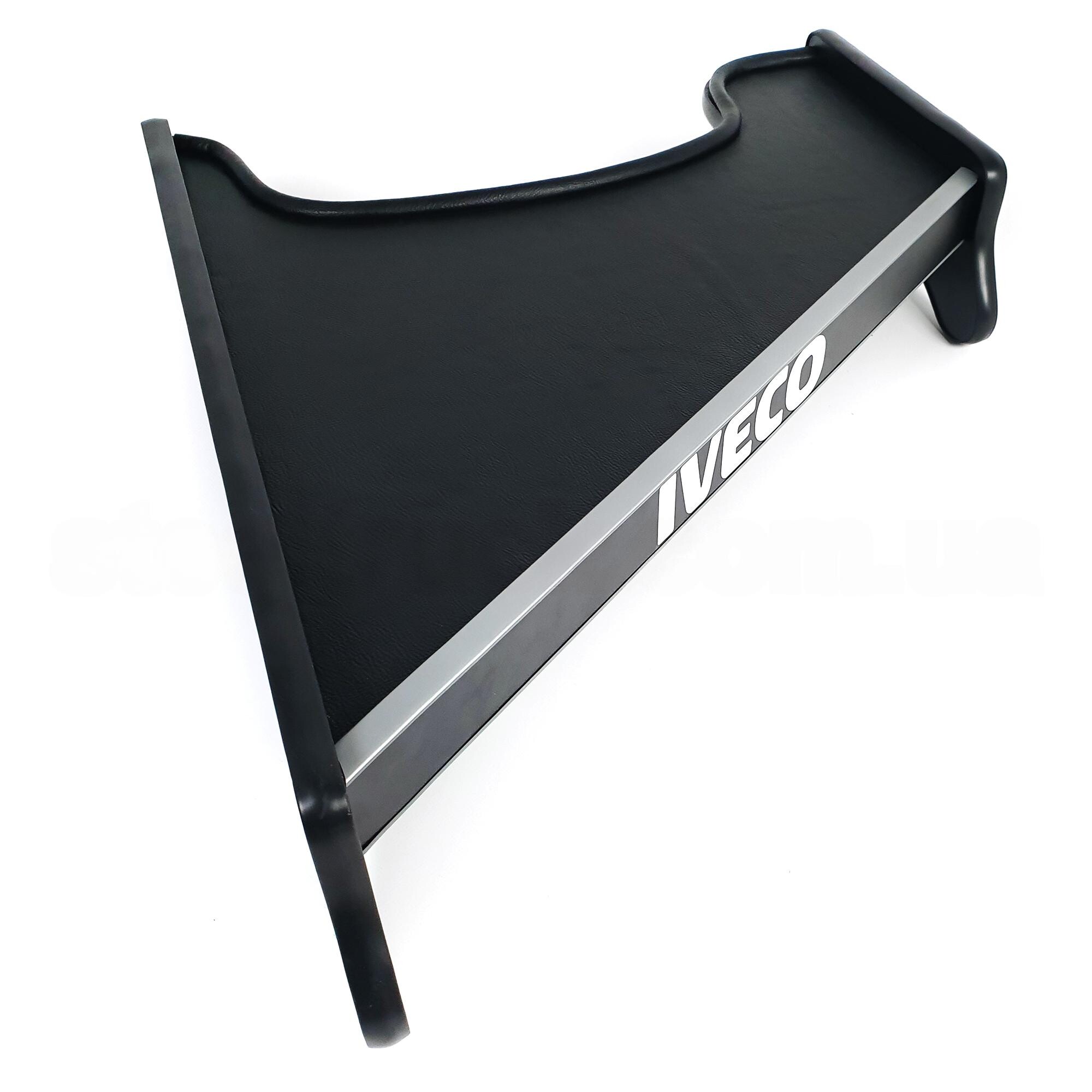Полка кабины IVECO STRALIS до 2009 г. (с вырезом)\ST- Экокожа\