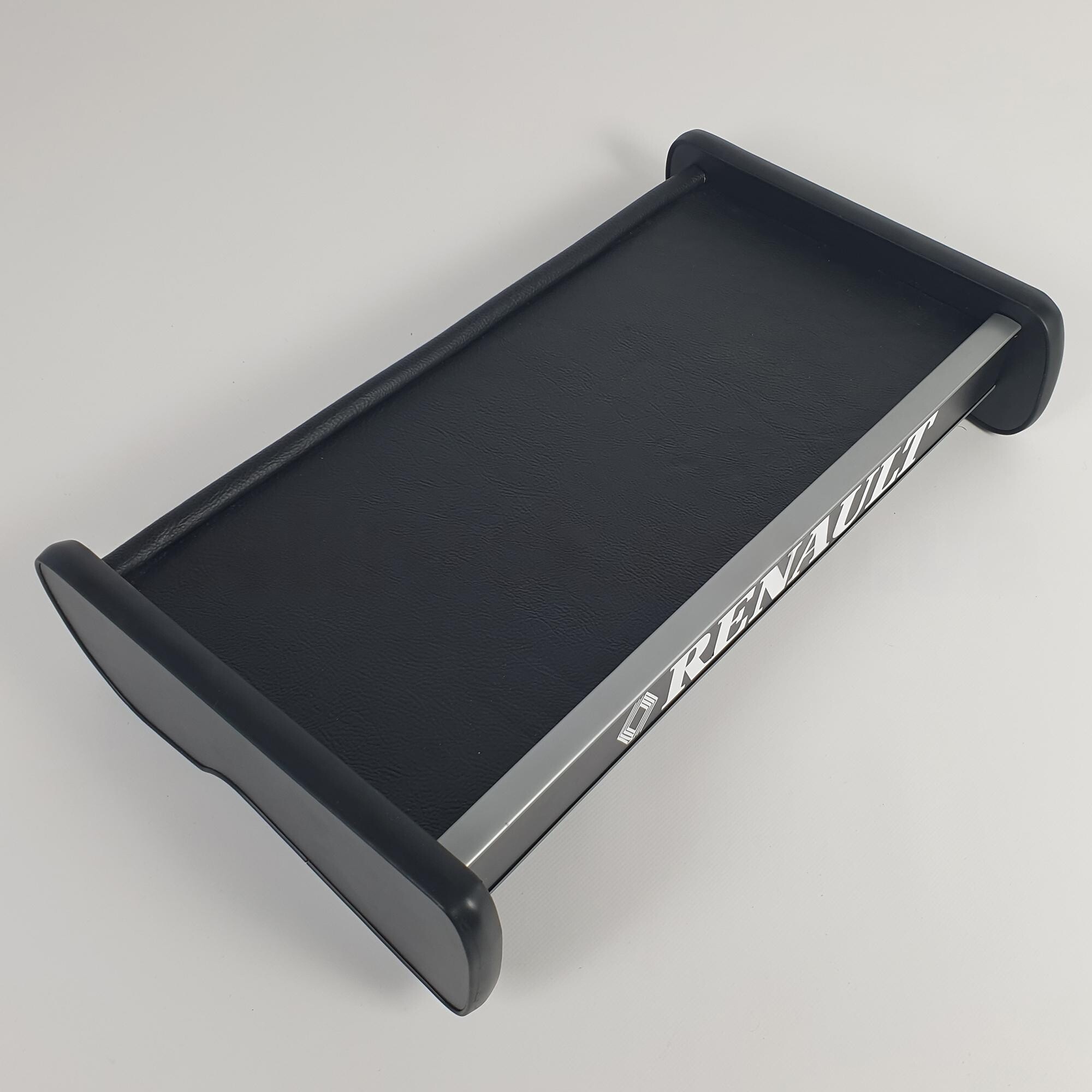 Полка кабины Renault Trafic\ST- Экокожа\ Полка кабины Renault Trafic\ST- Экокожа\