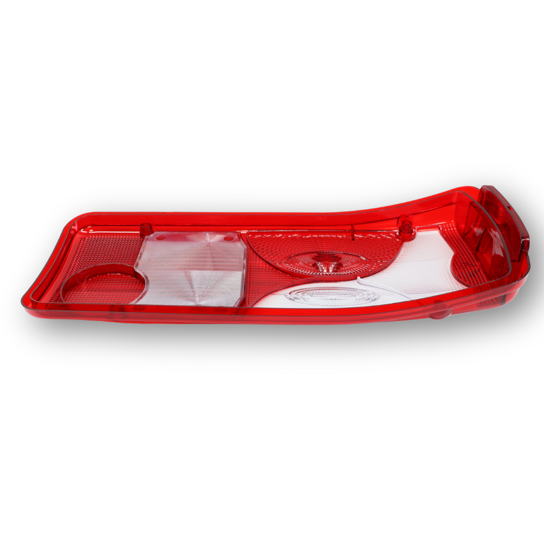 Стекло фонаря SCANIA P-G-R-T (2004→) \левое\ Стекло фонаря SCANIA P-G-R-T (2004→) \левое\