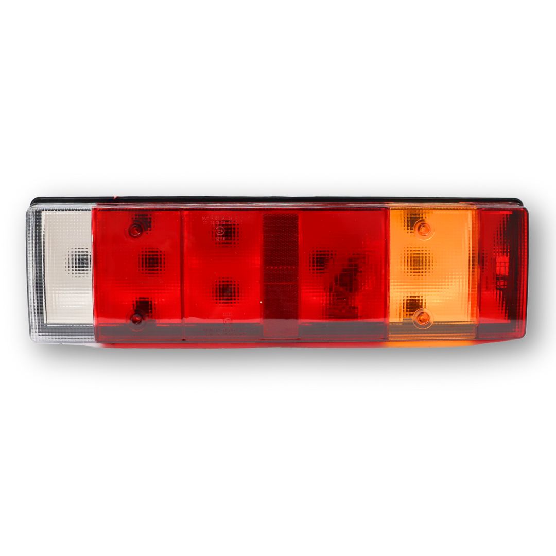 Фонарь задний DAF XF-CF-LF \правый\ с разъемом "AMP" Фонарь задний DAF XF-CF-LF \правый\ с разъемом "AMP"