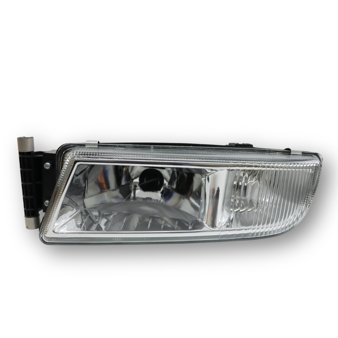 Фара противотуманная MAN TGS, TGX (2007 - ...) H3, H4, левая (TANGDE) Фара противотуманная MAN TGS, TGX (2007 - ...) H3, H4, левая (TANGDE)