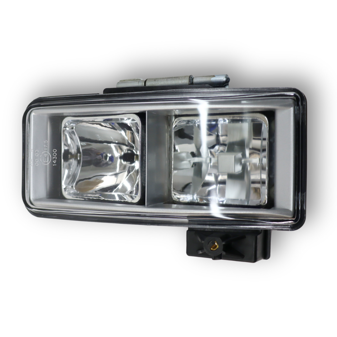 Фара противотуманная IVECO EUROTECH-EUROSTAR (1991-2002) H3, правая (TANGDE)