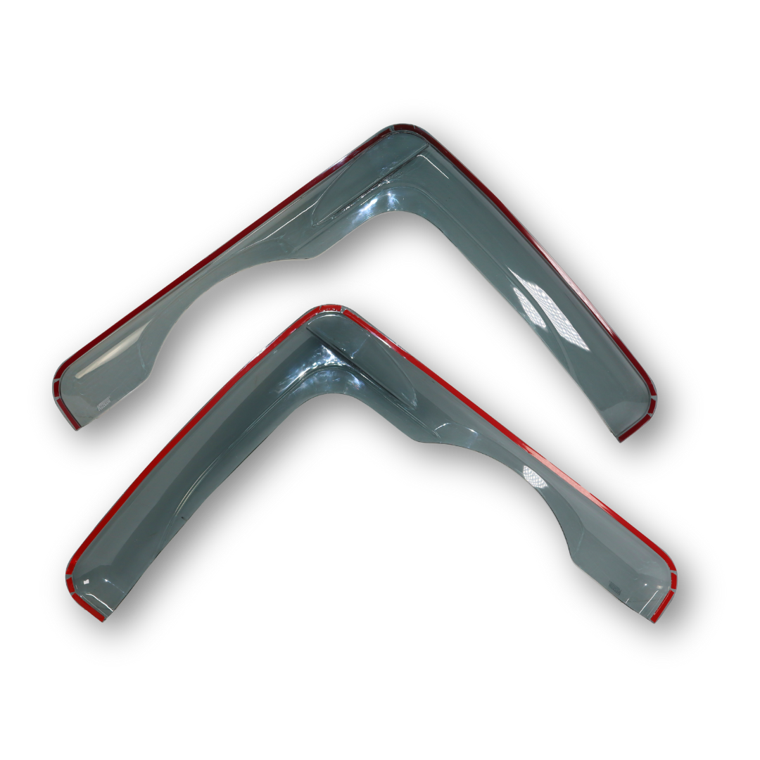 Ветровик MAN TGX,TGS; 2017-2024; Черный .Накладной. Ветровик MAN TGX,TGS; 2017-2024; Черный .Накладной.