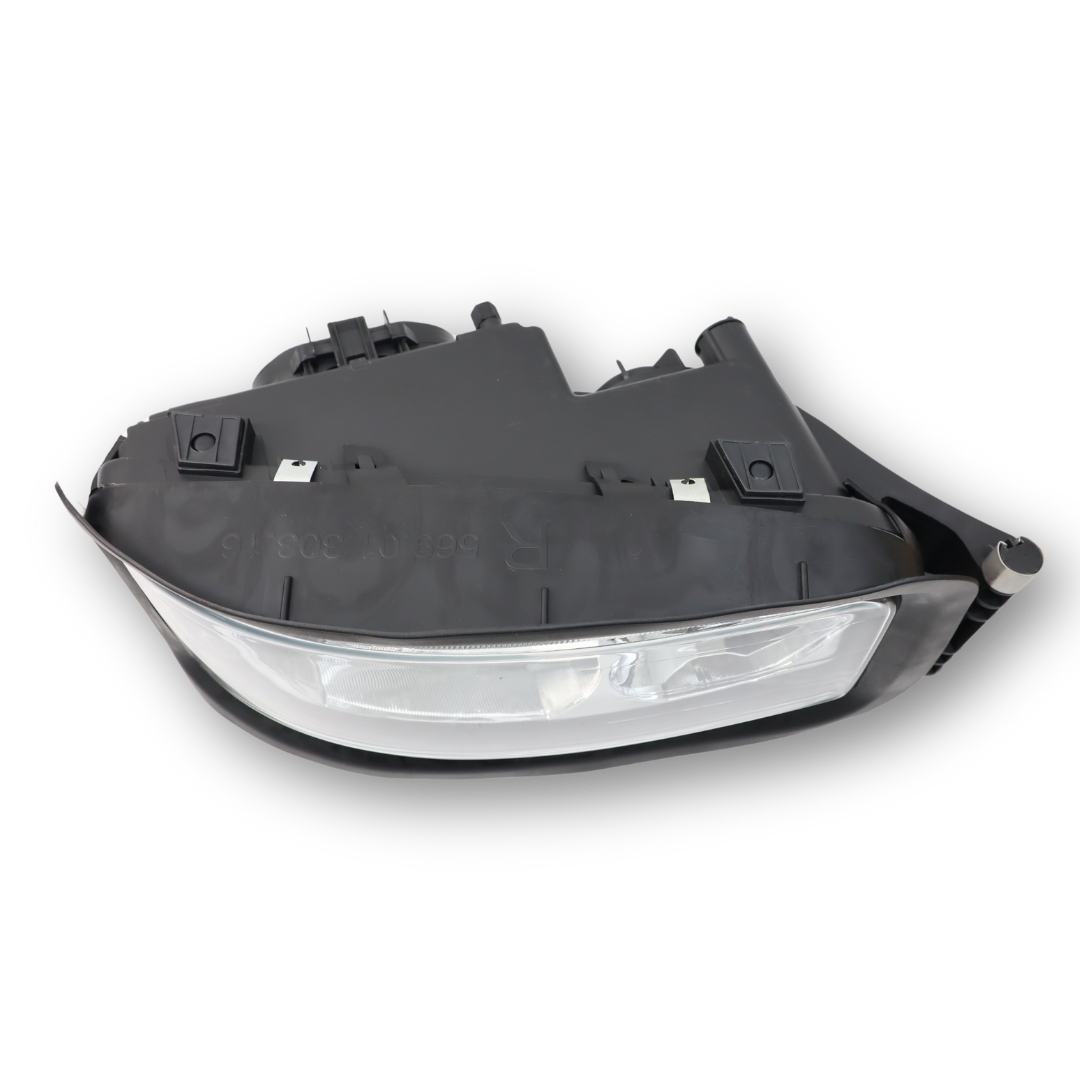 Фара MAN TGA, TGL,TGM, TGS (2000-...) права з ущільненою гумою (TANGDE) Фара MAN TGA, TGL,TGM, TGS (2000-...) права з ущільненою гумою (TANGDE)