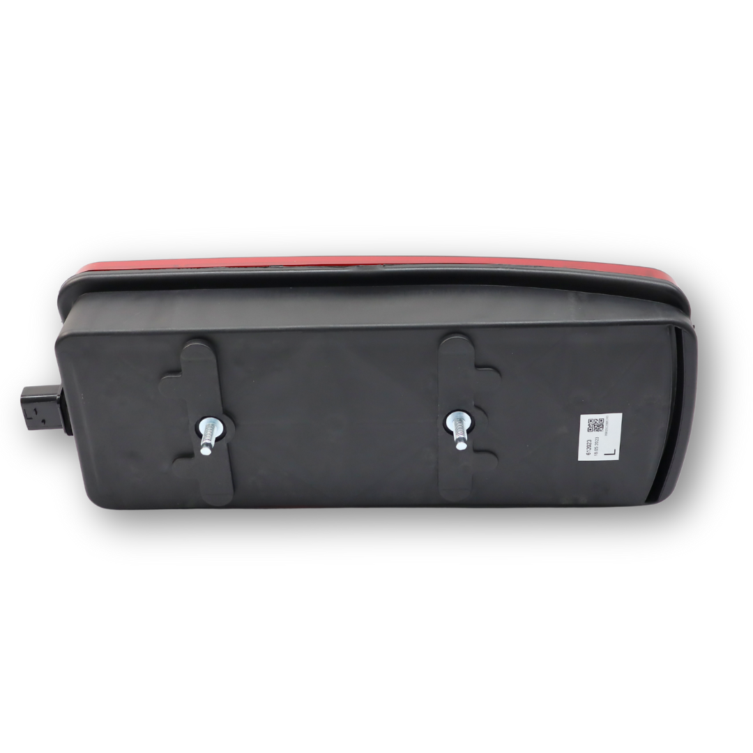 Фонарь задний DAF XF105 Euro 6 (2013→) \левый\ с разъемом "AMP"