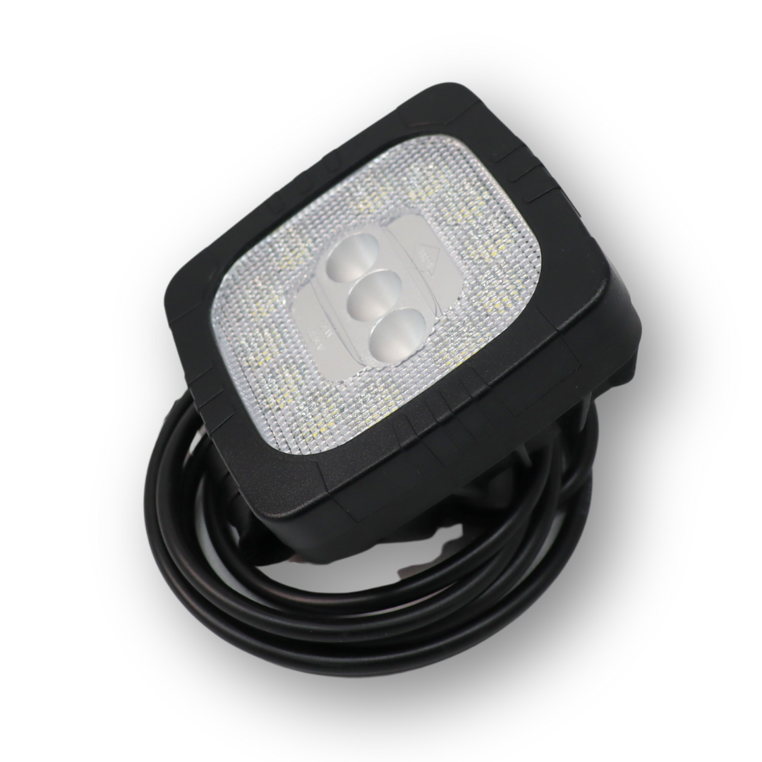 Фара универсальная LED 15 диодов 12\24V 101*101 \Horpol\