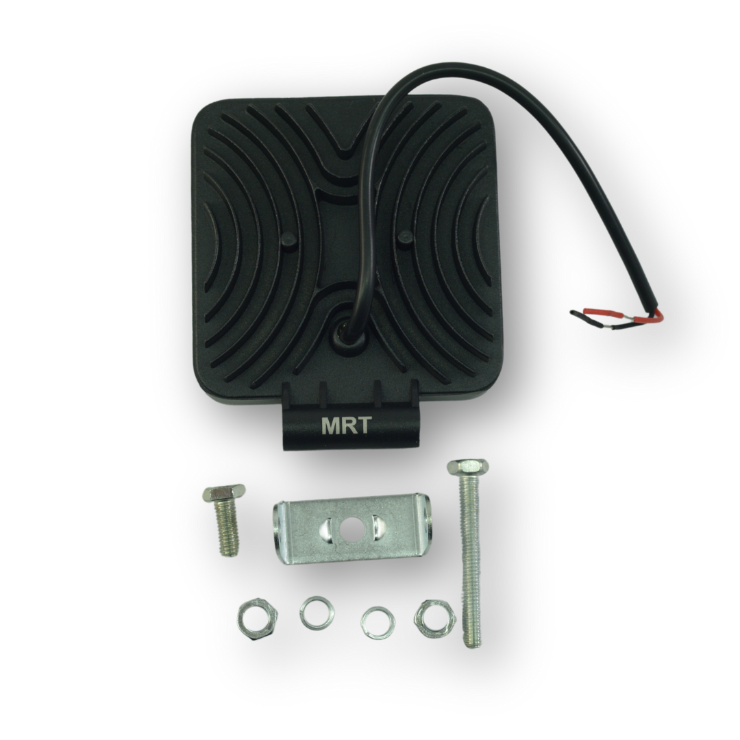 Фара универсальная диодная LED 24V (42 диода 126W квадратная-107*107*30)