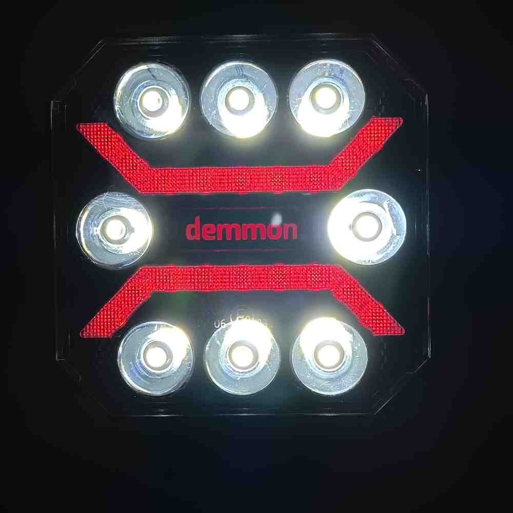 Фара универсальная диодная LED  (8 диодов 27W) \корпус алюминий.\ Demmon