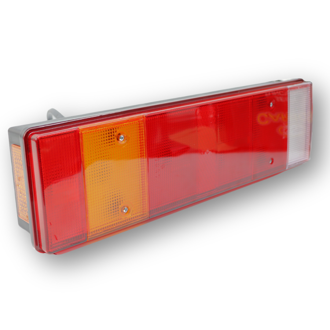 Фонарь задний 0030 Универсальный  CARMOS