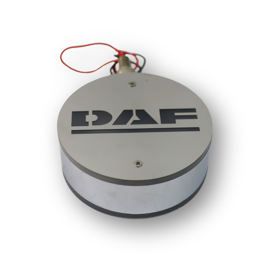 Фонарик декоративный с элементами нержавейки диодный  DAF - красно-белый (Ø-100мм*40мм)