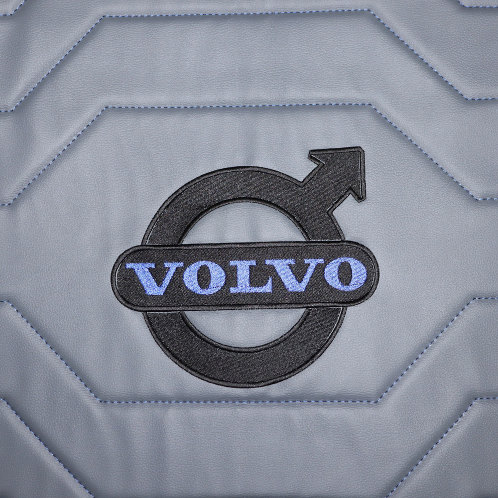Коврик 3D Экокожа Volvo FH Euro 6 с 2014; АКПП серый