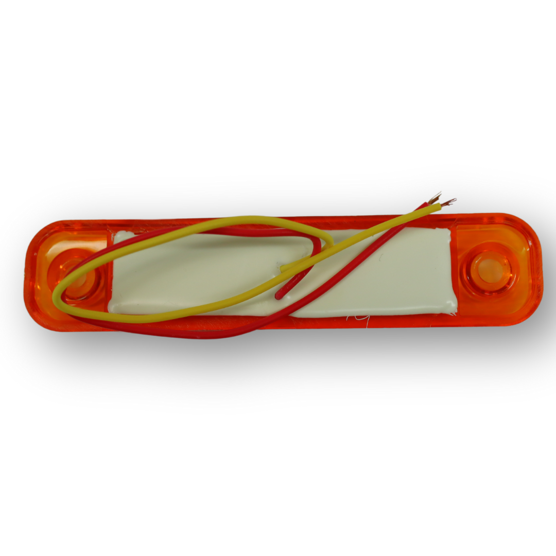 Фонарь декор LED VOLVO желтый (101*22*12\81) Фонарь декор LED VOLVO желтый (101*22*12\81)