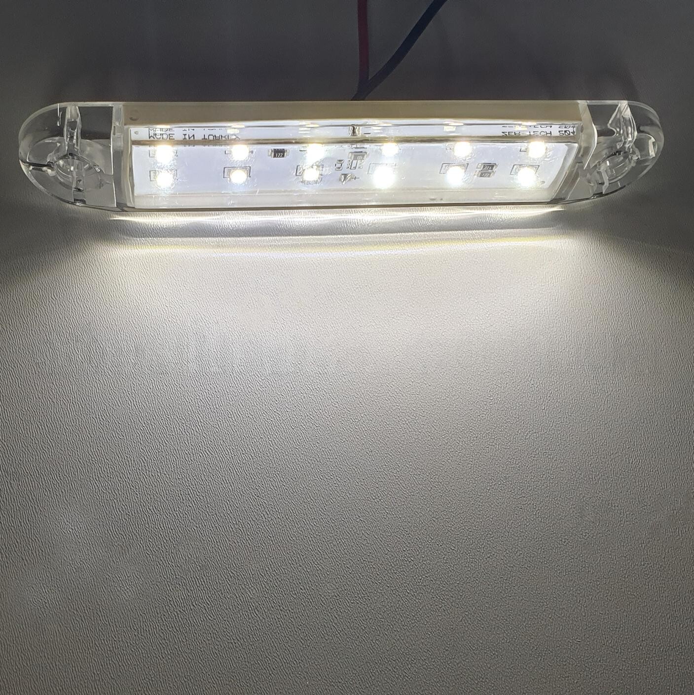Фонарь габаритный LED 12 белый 132*23мм