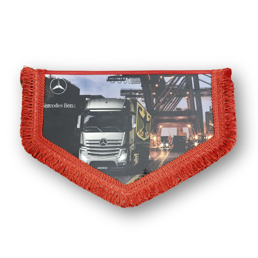 Вымпел большой MERC. Вымпел большой MERC.