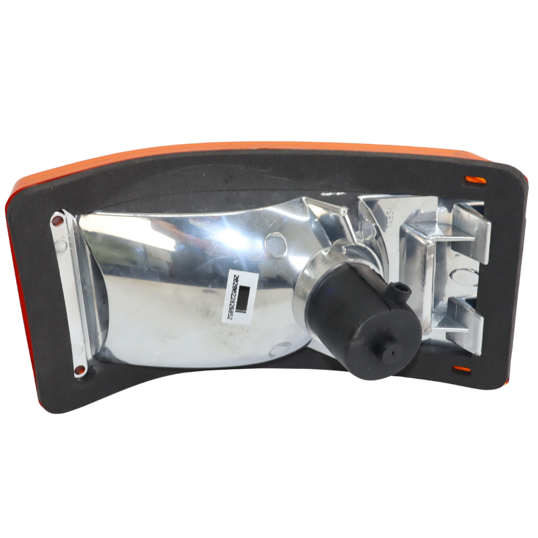 Фонарь задний автобусов NEOPLAN \желтый\ Фонарь задний автобусов NEOPLAN \желтый\