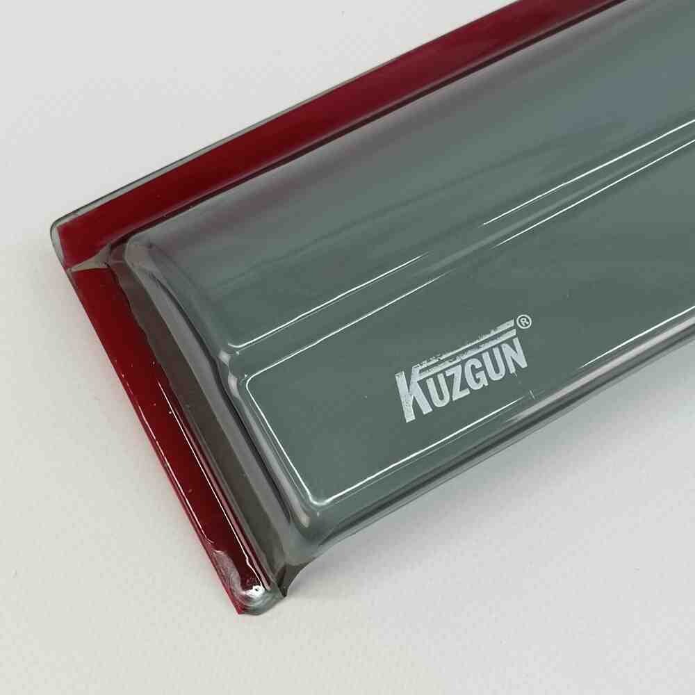 Вітровик DAF XF 106; 2017-2024; Чорний.Накладний. Вітровик DAF XF 106; 2017-2024; Чорний.Накладний.