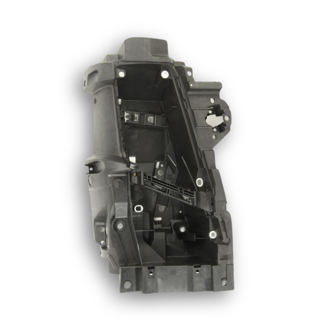 Ніша фари VOLVO FH-16 (2008-2012r- ) \права\