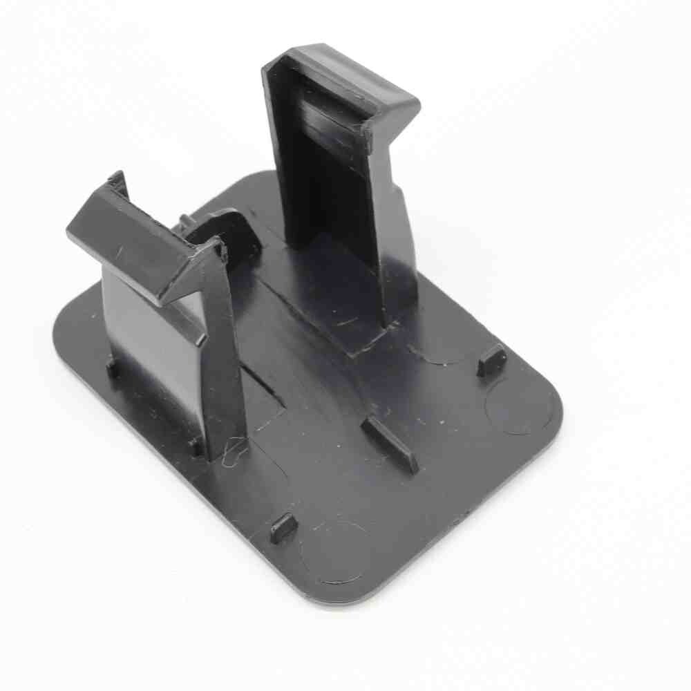 Заглушка бампера MAN LE2000-05r