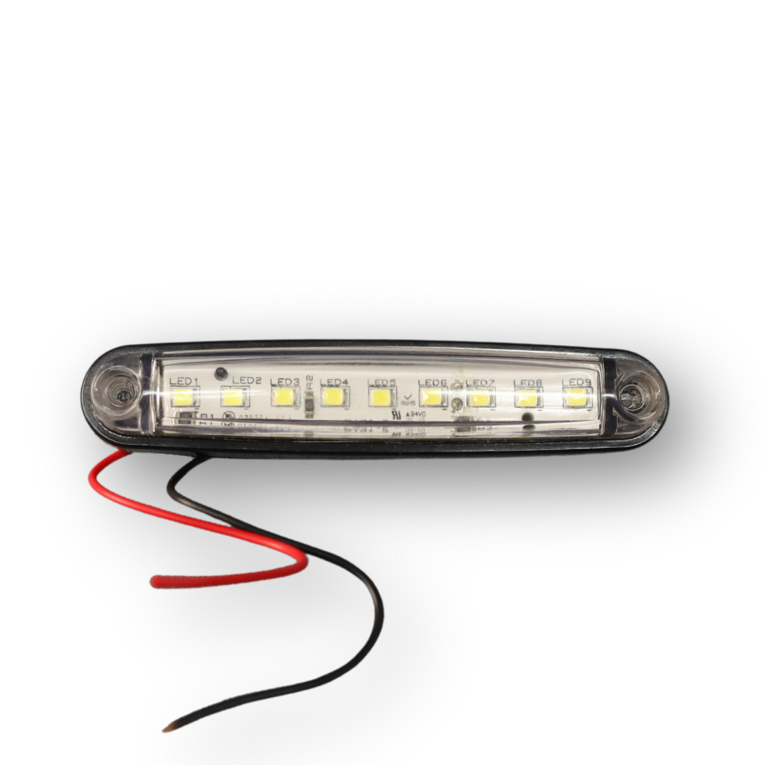 Фонарик габаритный 24V белый (100*20* 90) Фонарик габаритный 24V белый (100*20* 90)