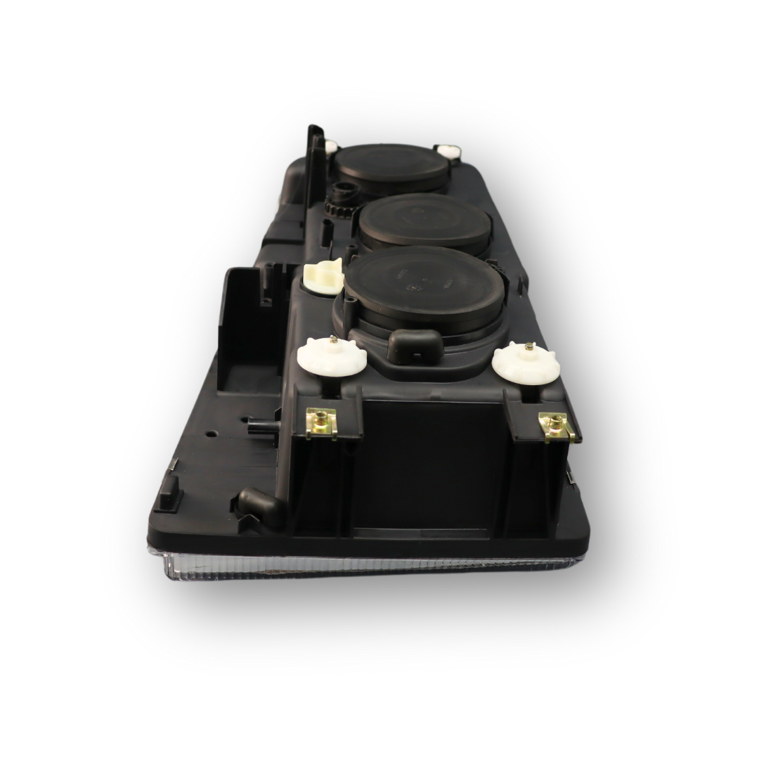 Фара RENAULT MAGNUM DXI (2001-2014) правая (TANGDE) Фара RENAULT MAGNUM DXI (2001-2014) правая (TANGDE)