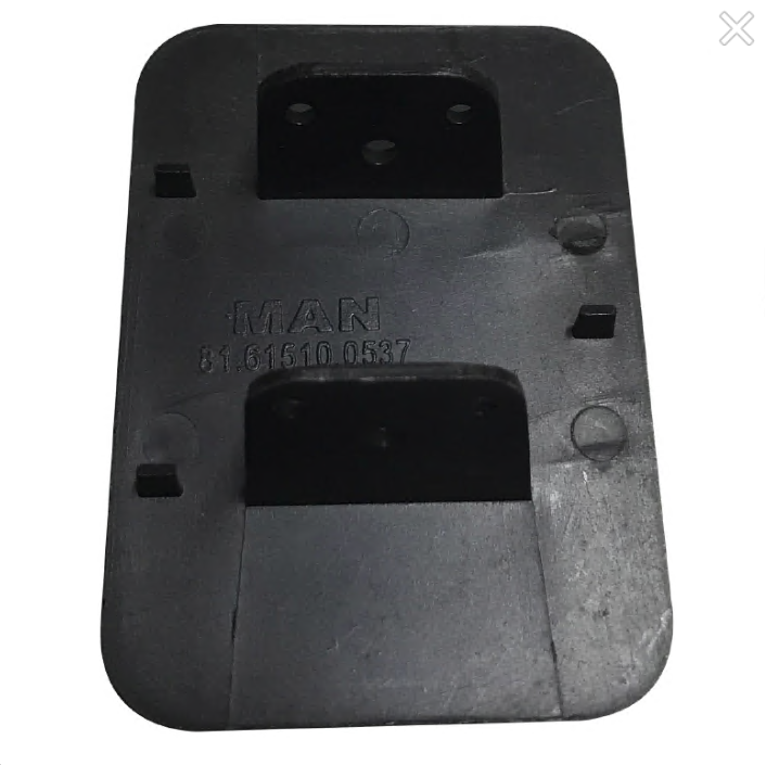 Крышка бампера MAN TGA, TGS, TGX Крепиться к омывателю Крышка бампера MAN TGA, TGS, TGX Крепиться к омывателю