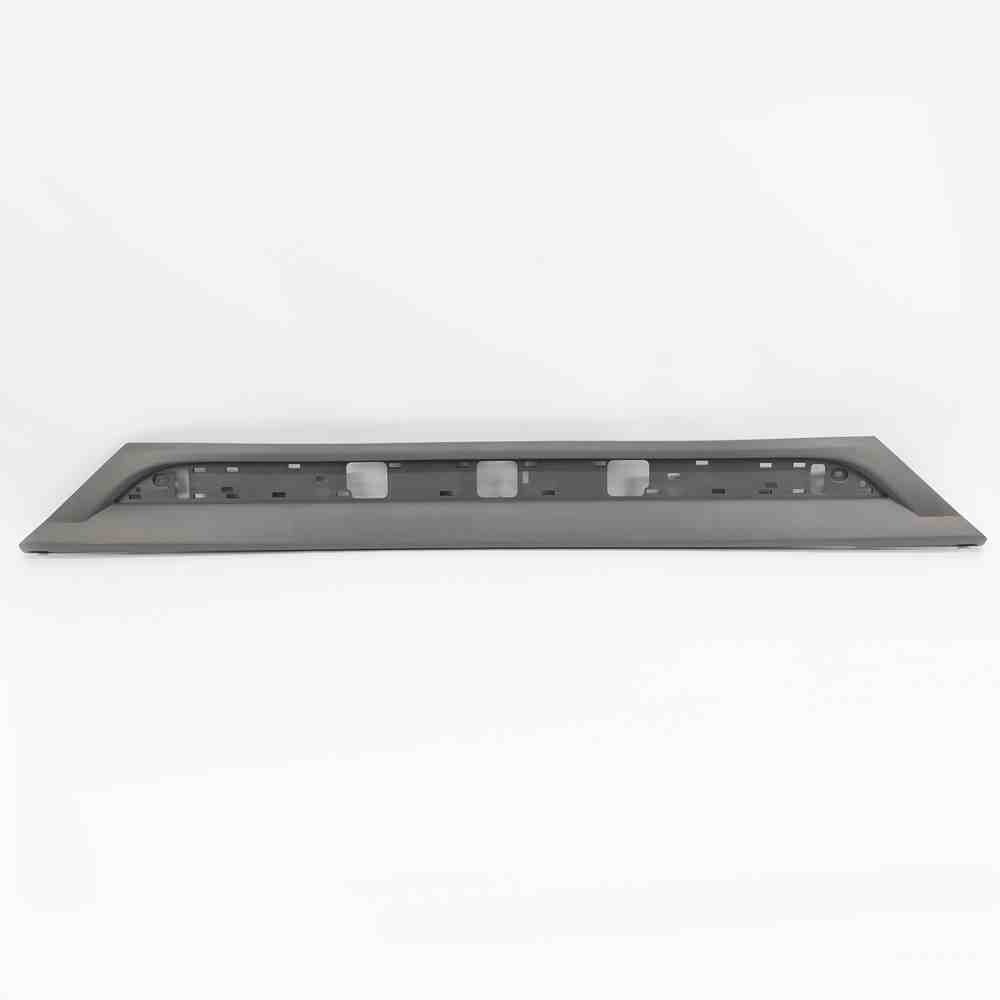 Спойлер бампера Mercedes Actros MP3 центральная часть