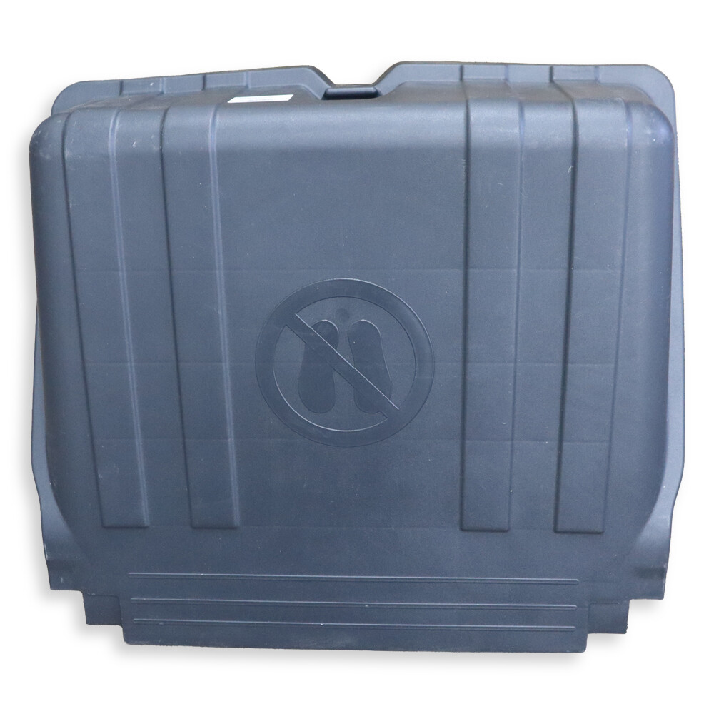 Крышка аккумулятора MERCEDES ACTROS MP4\MP5 с 2011г. Крышка аккумулятора MERCEDES ACTROS MP4\MP5 с 2011г.