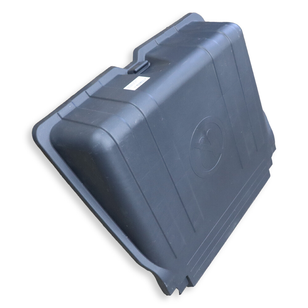 Крышка аккумулятора MERCEDES ACTROS MP4\MP5 с 2011г. Крышка аккумулятора MERCEDES ACTROS MP4\MP5 с 2011г.