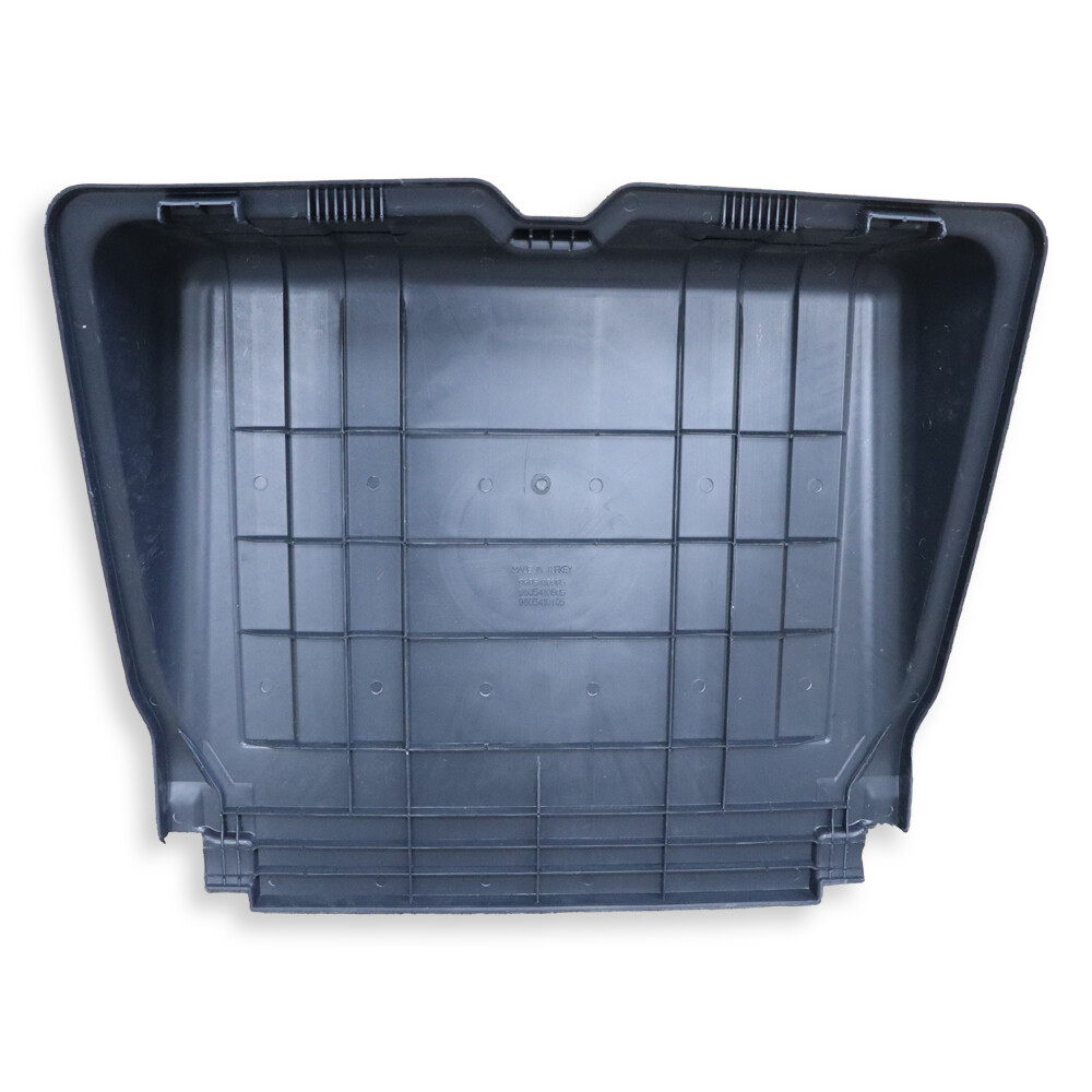 Крышка аккумулятора MERCEDES ACTROS MP4\MP5 с 2011г. Крышка аккумулятора MERCEDES ACTROS MP4\MP5 с 2011г.