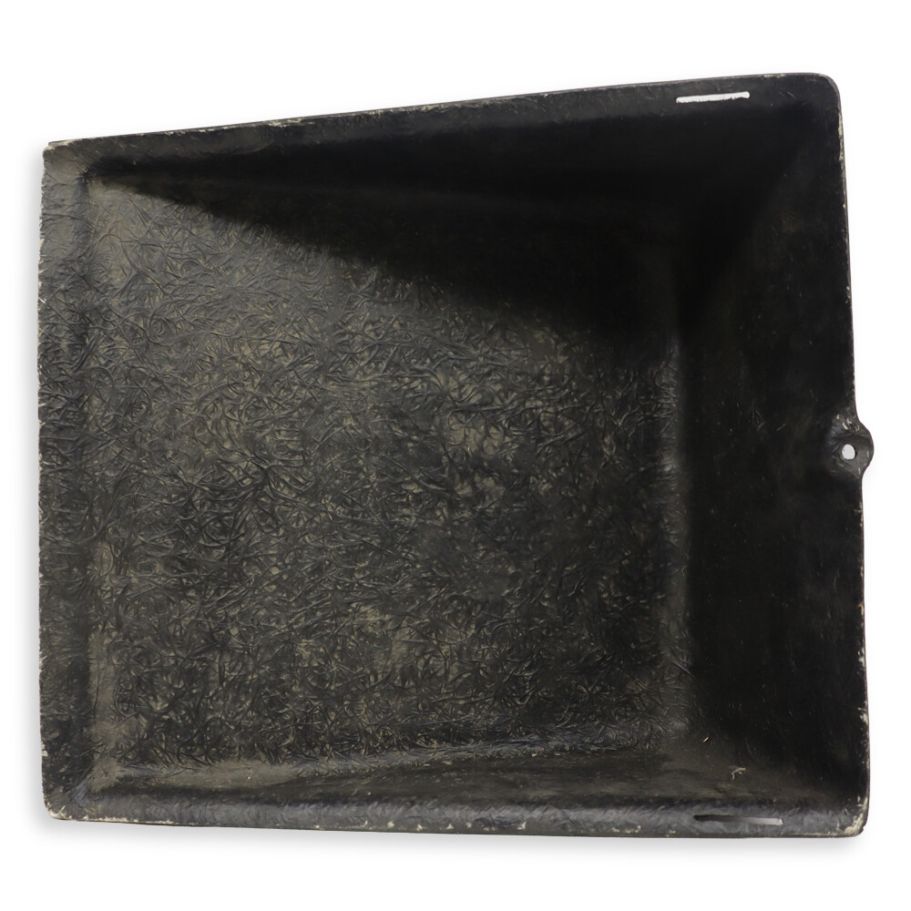 Крышка аккум. маленькая MERCEDES 814 Крышка аккум. маленькая MERCEDES 814