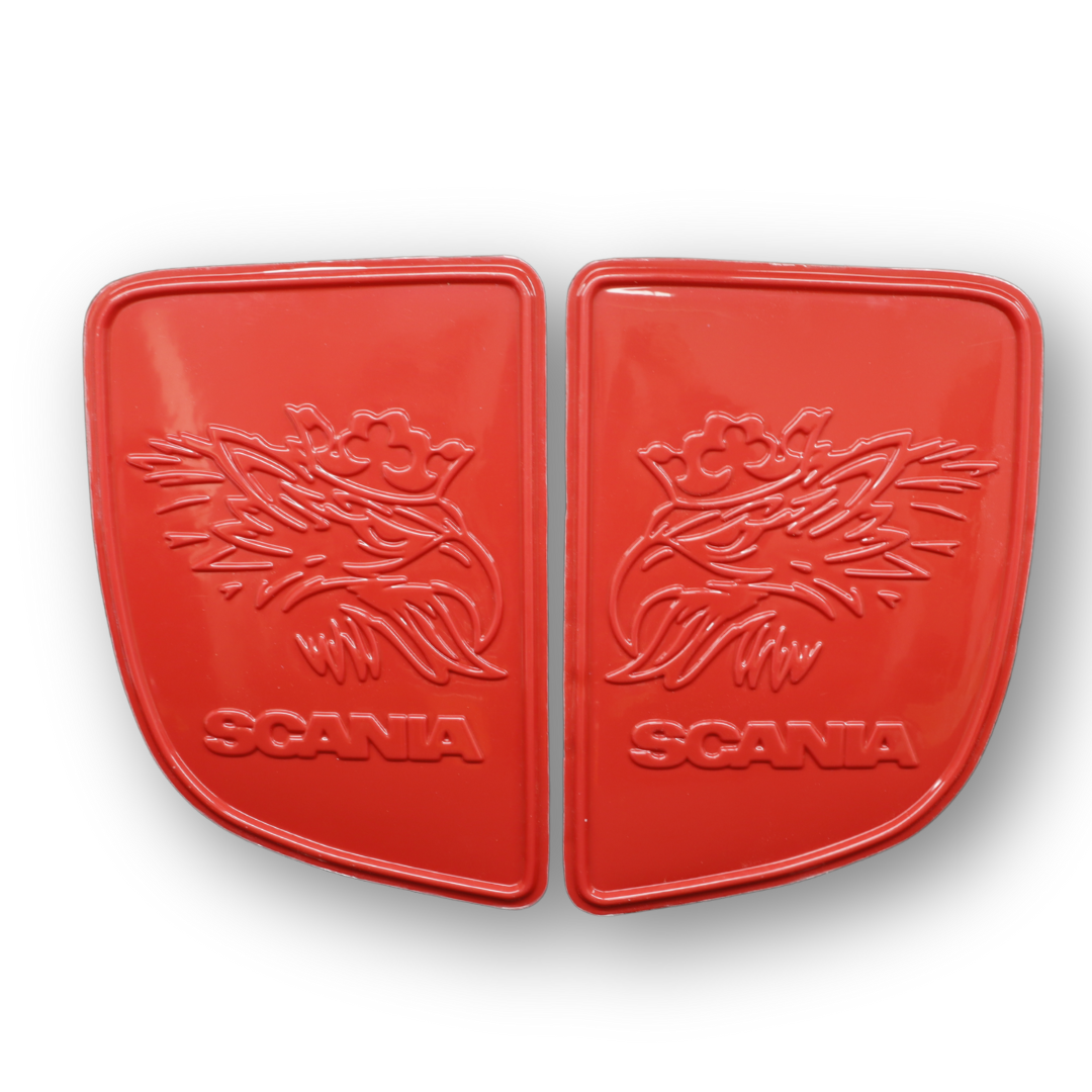 Фальш накладки красные на боковые окна спальника для SCANIA R; P; G 2005-2017; Euro 3, 4, 5 Фальш накладки красные на боковые окна спальника для SCANIA R; P; G 2005-2017; Euro 3, 4, 5