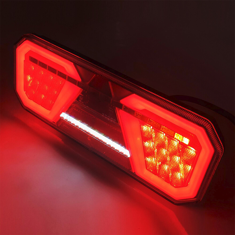 Ліхтар задній FERZE 350х131х35 \лів.\ біг.указ.повороту, каб.