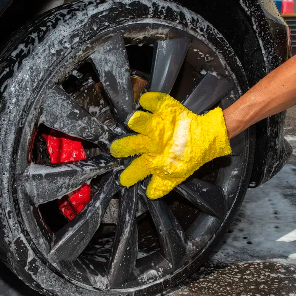 Рукавичка микрофибровая The Stranger Helpful Handy Mitt Рукавичка микрофибровая The Stranger Helpful Handy Mitt