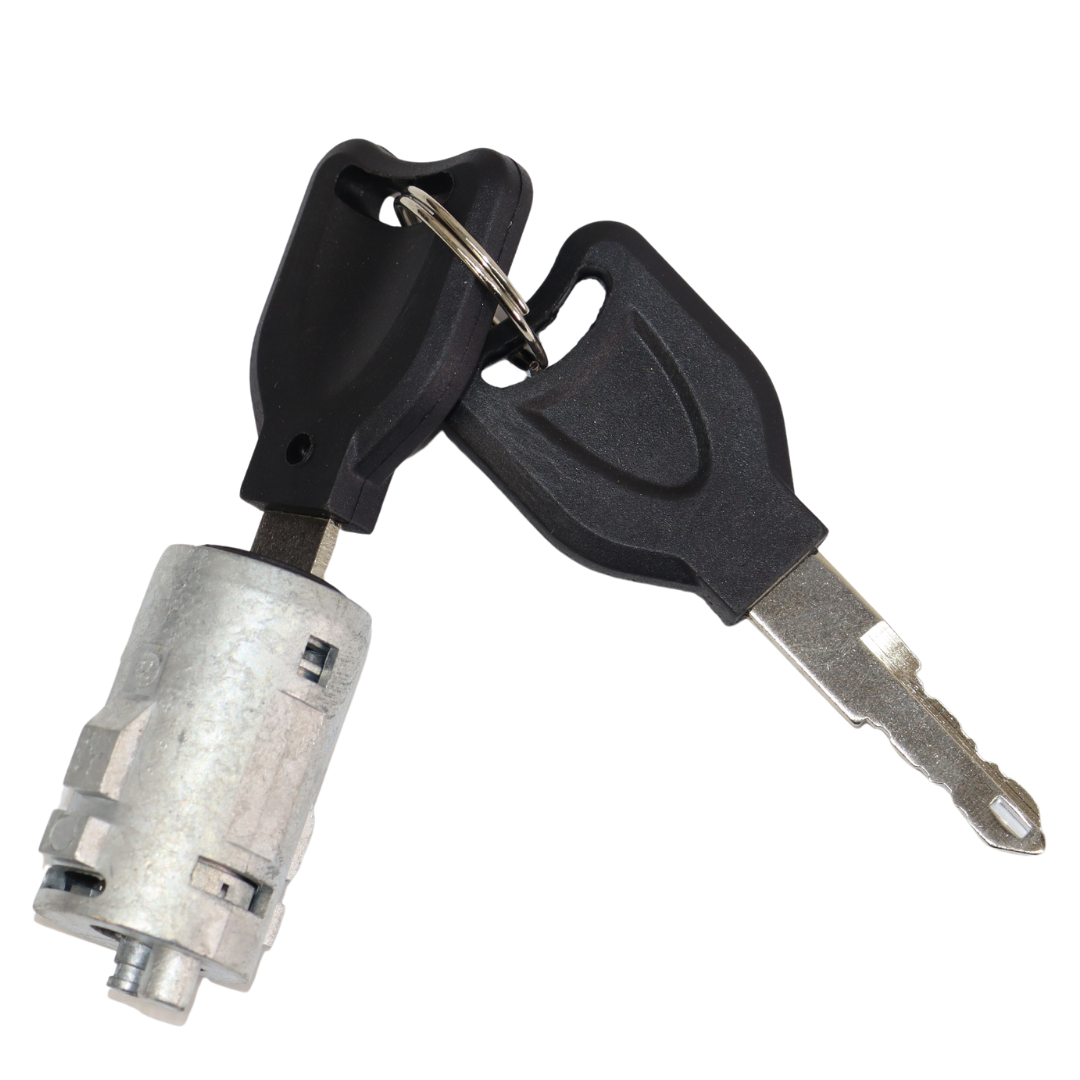 Сердечник замка с ключом Renault Premium / DAF LF. (1 серд. 2 ключа) Сердечник замка с ключом Renault Premium / DAF LF. (1 серд. 2 ключа)