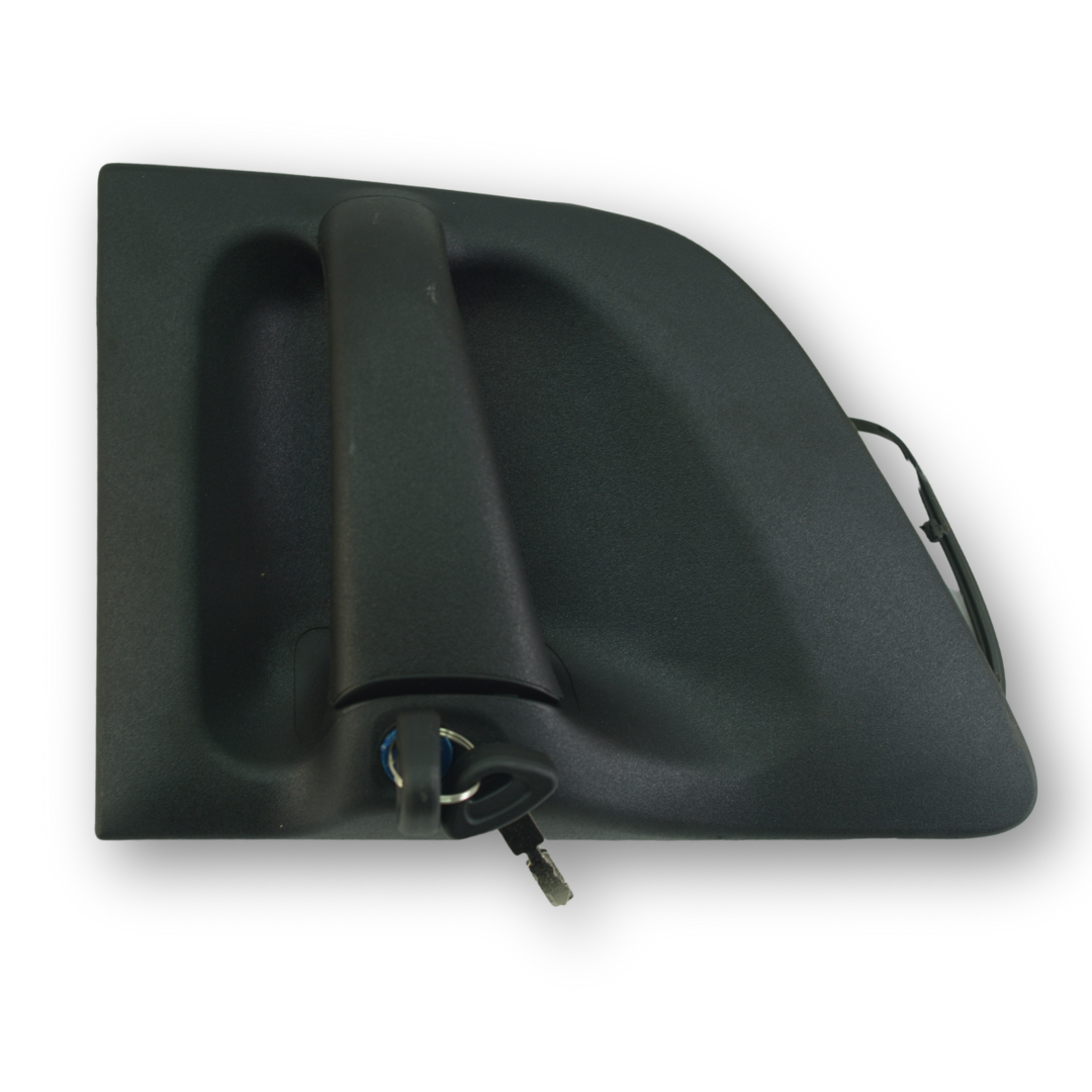 Ручка дверей SCANIA.4,R 96r-\з ключами\прав. Ручка дверей SCANIA.4,R 96r-\з ключами\прав.