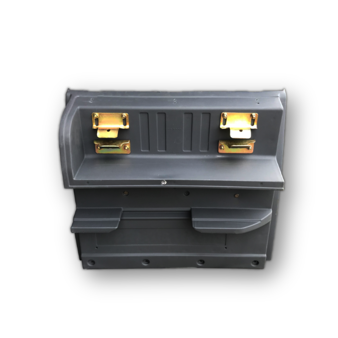 Крыло MERCEDES ACTROS MP1 (96-03) задняя часть левое Крыло MERCEDES ACTROS MP1 (96-03) задняя часть левое