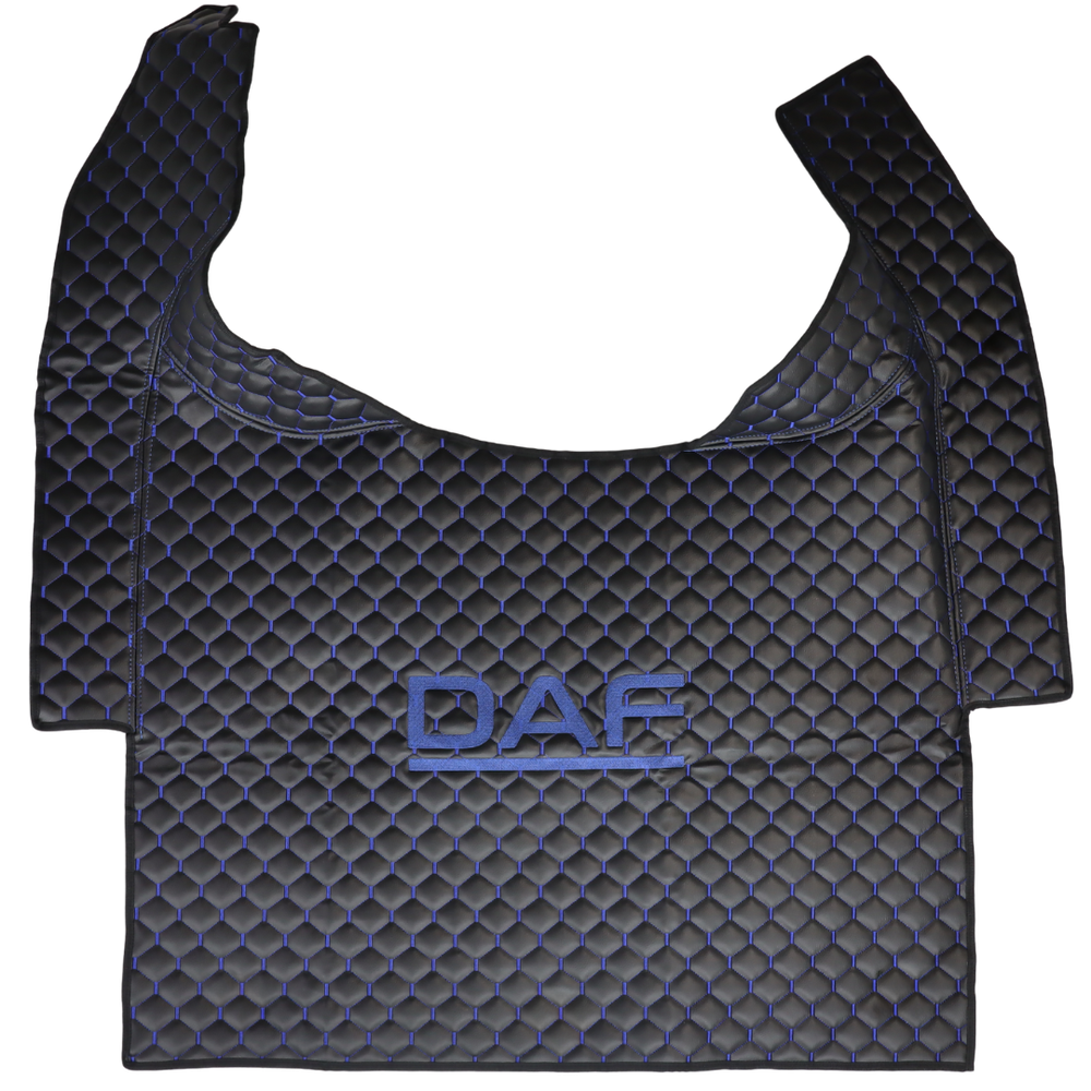 Килимок Екошкіра DAF XF105 2005-2013; АКПП, чорний,вишивка, АСП Килимок Екошкіра DAF XF105 2005-2013; АКПП, чорний,вишивка, АСП