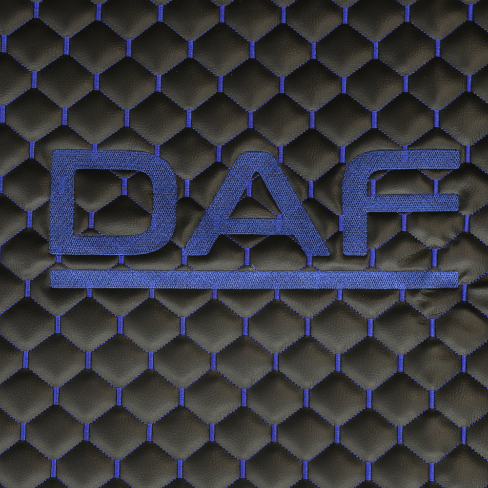 Килимок Екошкіра DAF XF105 2005-2013; АКПП, чорний,вишивка, АСП Килимок Екошкіра DAF XF105 2005-2013; АКПП, чорний,вишивка, АСП
