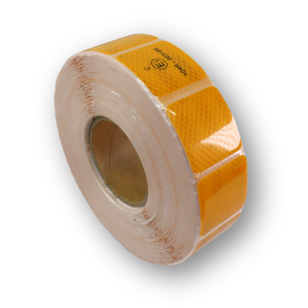 Стрічка світловідбивна для тенту, жовта Стрічка світловідбивна для тенту, жовта